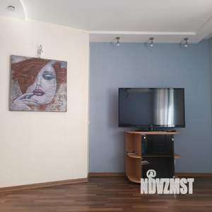 2-к квартира, посуточно, 75м2, 3/10 этаж