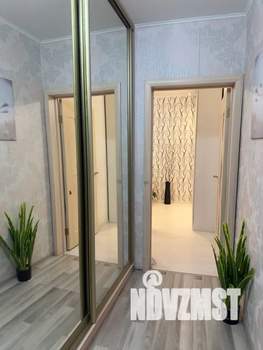 1-к квартира, посуточно, 40м2, 9/10 этаж