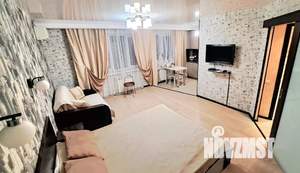 Студия квартира, посуточно, 45м2, 6/9 этаж