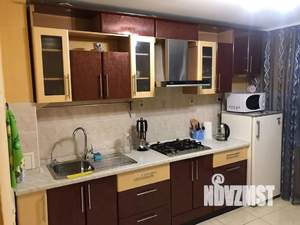 1-к квартира, посуточно, 50м2, 2/10 этаж