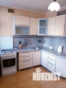 1-к квартира, посуточно, 35м2, 6/10 этаж