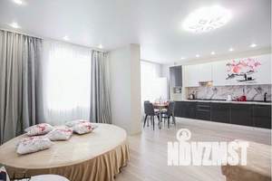 1-к квартира, посуточно, 43м2, 9/18 этаж