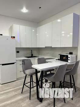 1-к квартира, посуточно, 40м2, 10/19 этаж