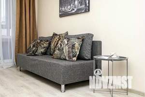 1-к квартира, посуточно, 38м2, 8/15 этаж