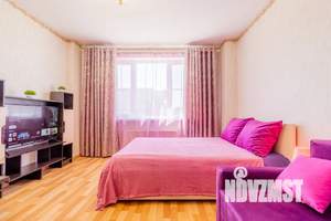 1-к квартира, посуточно, 38м2, 4/19 этаж