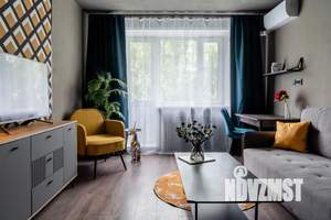 1-к квартира, посуточно, 42м2, 1/1 этаж