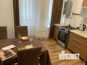 1-к квартира, посуточно, 40м2, 4/6 этаж