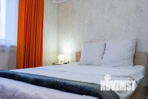 1-к квартира, посуточно, 35м2, 8/18 этаж