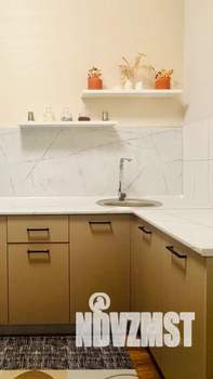 1-к квартира, посуточно, 35м2, 1/24 этаж