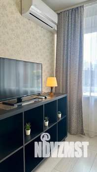 1-к квартира, посуточно, 40м2, 2/10 этаж