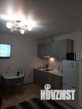 Студия квартира, посуточно, 25м2, 12/18 этаж