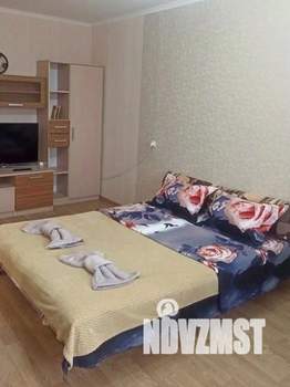 1-к квартира, посуточно, 33м2, 1/1 этаж