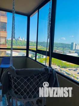 Студия квартира, посуточно, 33м2, 12/22 этаж