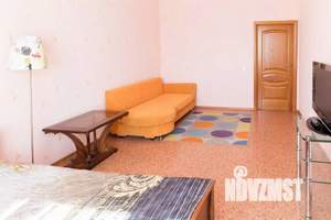 1-к квартира, посуточно, 55м2, 1/1 этаж