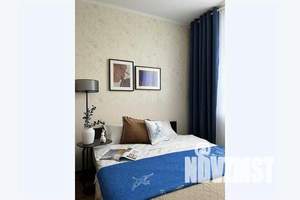 1-к квартира, посуточно, 38м2, 7/25 этаж