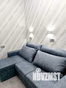 Студия квартира, посуточно, 28м2, 3/25 этаж