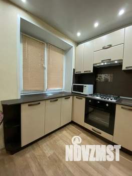 2-к квартира, посуточно, 44м2, 3/5 этаж