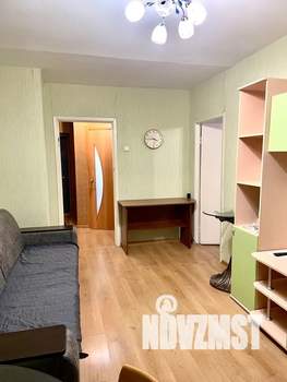 2-к квартира, посуточно, 45м2, 1/5 этаж