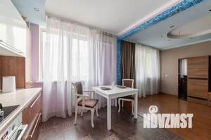 1-к квартира, посуточно, 55м2, 4/10 этаж