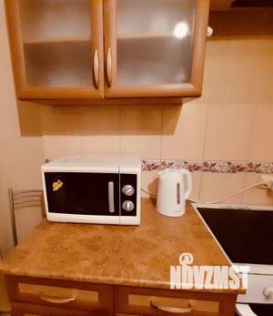 1-к квартира, посуточно, 44м2, 10/10 этаж