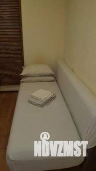 1-к квартира, посуточно, 16м2, 1/1 этаж