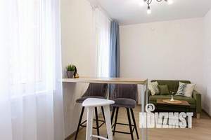 1-к квартира, посуточно, 36м2, 8/10 этаж