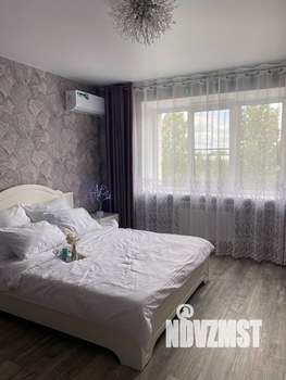 1-к квартира, посуточно, 35м2, 6/9 этаж