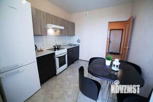 1-к квартира, посуточно, 35м2, 10/17 этаж