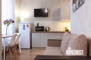 1-к квартира, посуточно, 37м2, 1/1 этаж