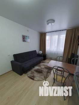1-к квартира, посуточно, 37м2, 9/10 этаж