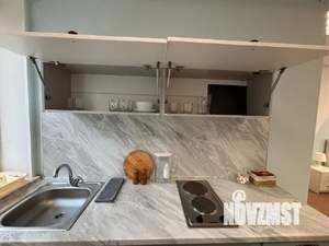 Студия квартира, посуточно, 35м2, 1/3 этаж
