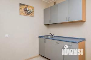 1-к квартира, посуточно, 40м2, 1/7 этаж