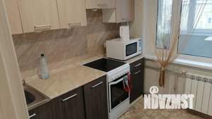 1-к квартира, посуточно, 35м2, 6/9 этаж