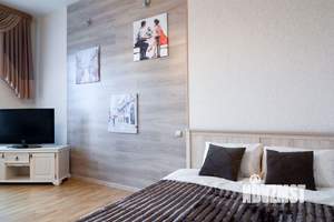 1-к квартира, посуточно, 50м2, 1/1 этаж