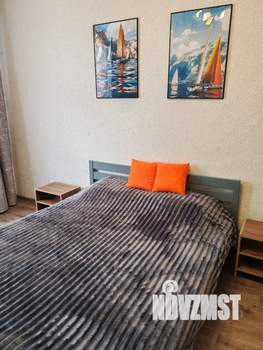 1-к квартира, посуточно, 38м2, 2/18 этаж