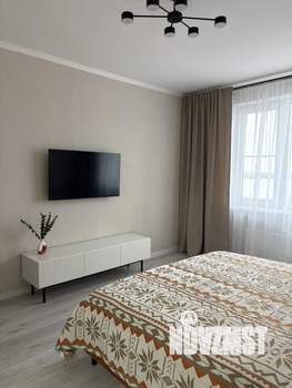 1-к квартира, посуточно, 45м2, 1/1 этаж