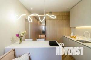 2-к квартира, посуточно, 40м2, 18/25 этаж