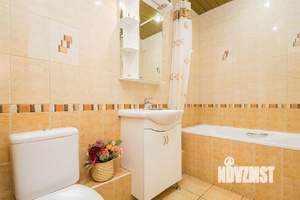 1-к квартира, посуточно, 43м2, 1/1 этаж