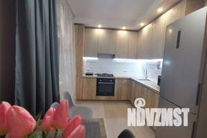 1-к квартира, посуточно, 46м2, 7/10 этаж