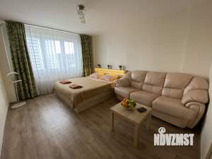 1-к квартира, посуточно, 35м2, 10/23 этаж