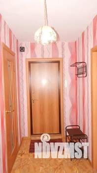 1-к квартира, посуточно, 33м2, 1/9 этаж