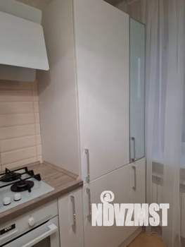 1-к квартира, посуточно, 44м2, 9/9 этаж