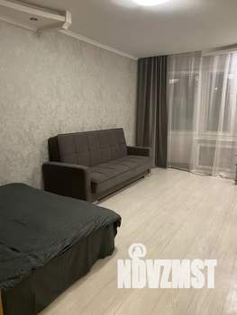 1-к квартира, посуточно, 38м2, 3/12 этаж