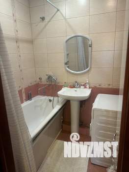 2-к квартира, посуточно, 56м2, 3/3 этаж