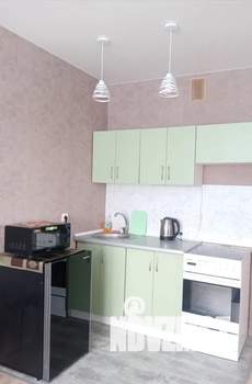 1-к квартира, посуточно, 40м2, 12/18 этаж