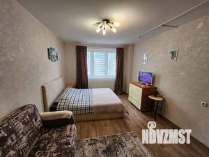 1-к квартира, посуточно, 34м2, 15/24 этаж