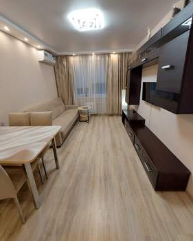 1-к квартира, на длительный срок, 40м2, 7/17 этаж