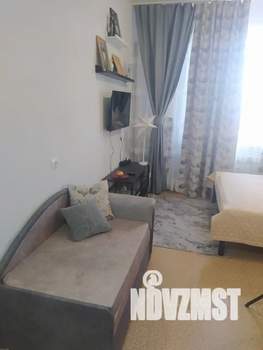 Студия квартира, посуточно, 20м2, 2/10 этаж