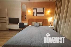 1-к квартира, посуточно, 39м2, 20/25 этаж