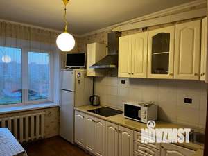 1-к квартира, посуточно, 38м2, 6/12 этаж